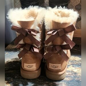 UGG Bailey Bow ll